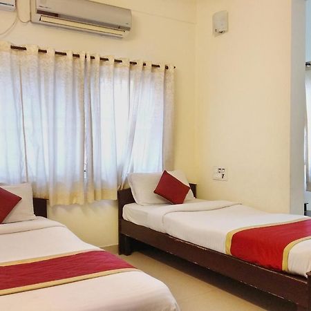 Super Oyo Capital O Premium Hotel Victoria Heights Near Sri Someshwara Swami Temple Bangalore Eksteriør bilde