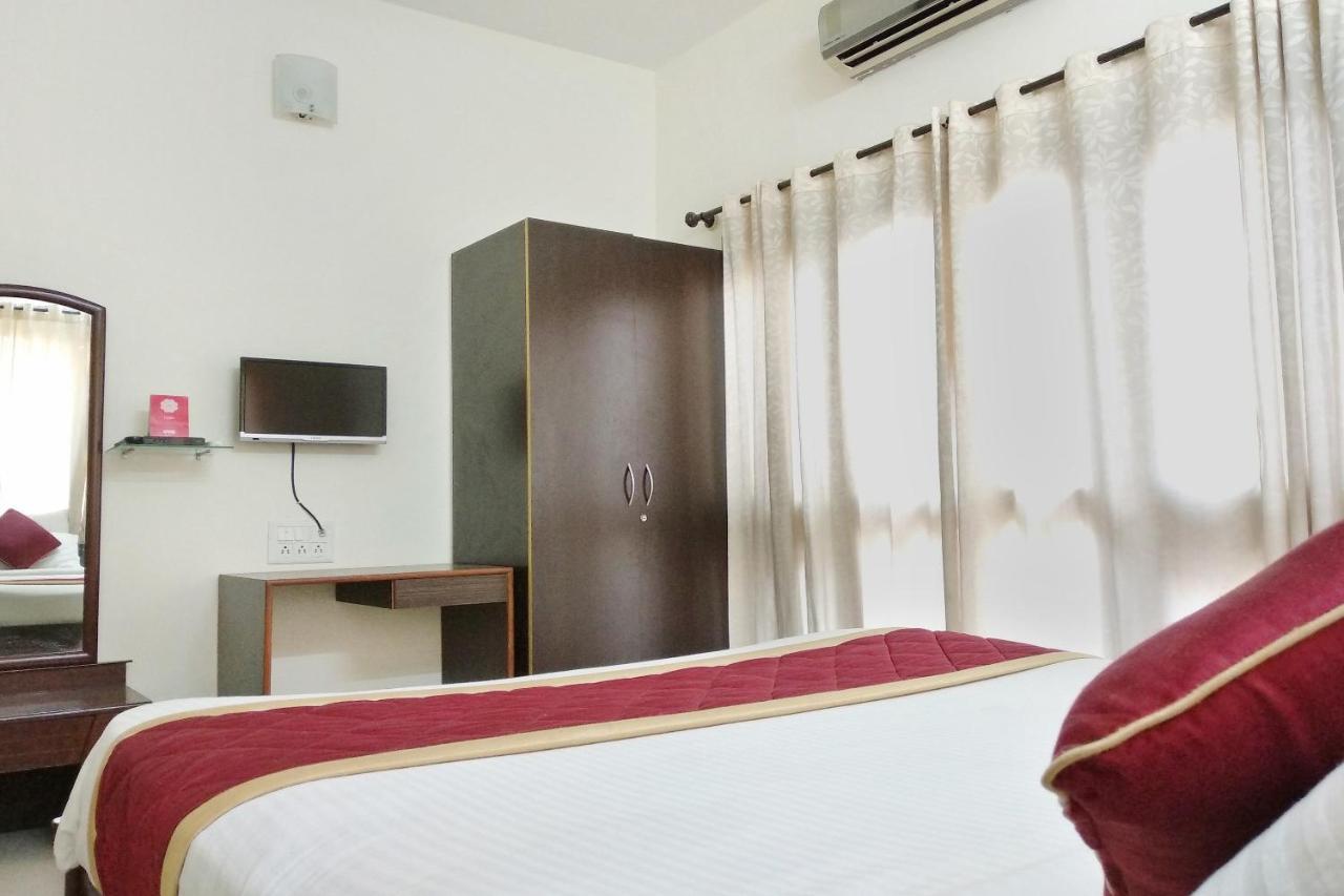 Super Oyo Capital O Premium Hotel Victoria Heights Near Sri Someshwara Swami Temple Bangalore Eksteriør bilde