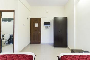Super Oyo Capital O Premium Hotel Victoria Heights Near Sri Someshwara Swami Temple Bangalore Eksteriør bilde